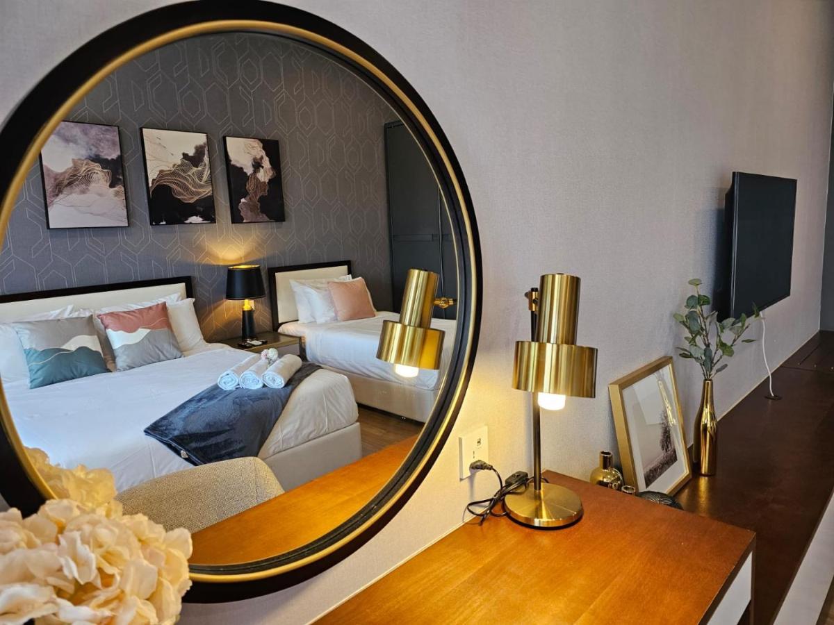 Luxurious Ceylonz Suite Near Bukit Bintang 4Pax Kuala Lumpur Exterior foto